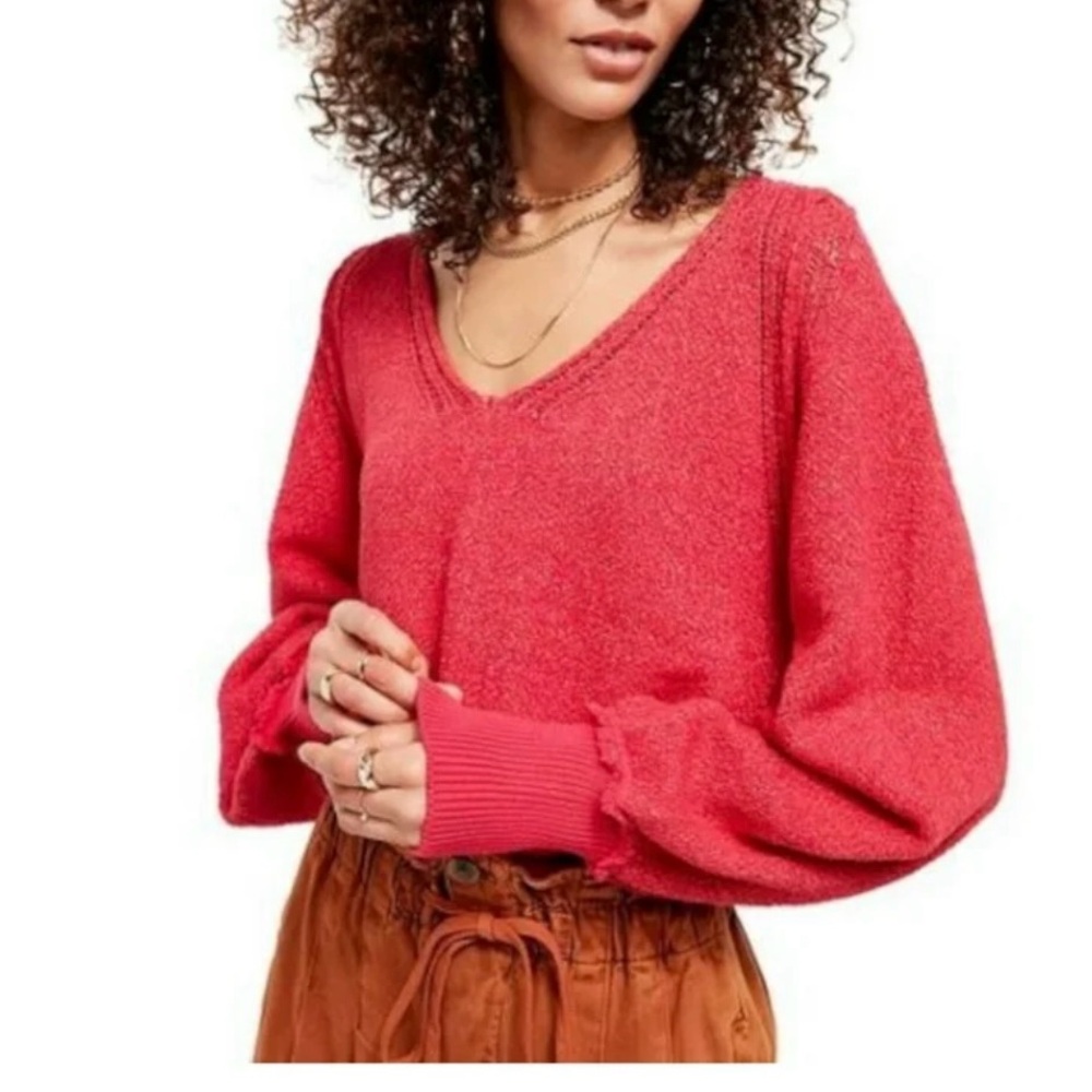 Free People Women’s Riptide Bishop Sleeves V-Neck Sweater.